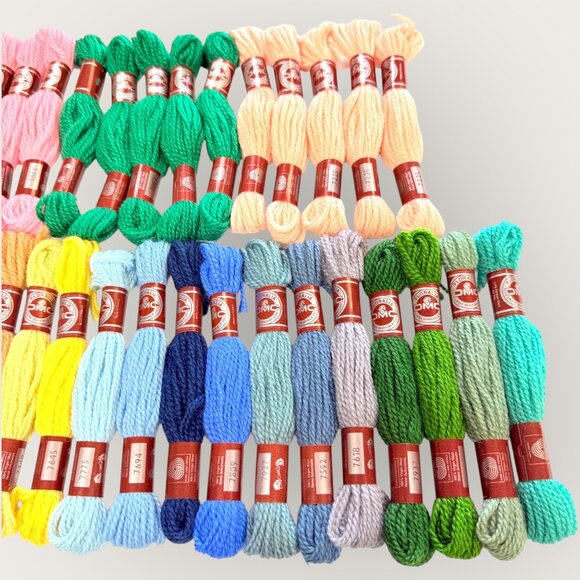 DMC Floralia Laine Divisible 5m Wool Tapestry Yarn Thread Lot of 45 - Picture 5 of 5